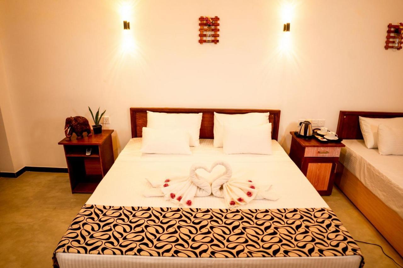 Tevins Place - Unawatuna Exterior foto